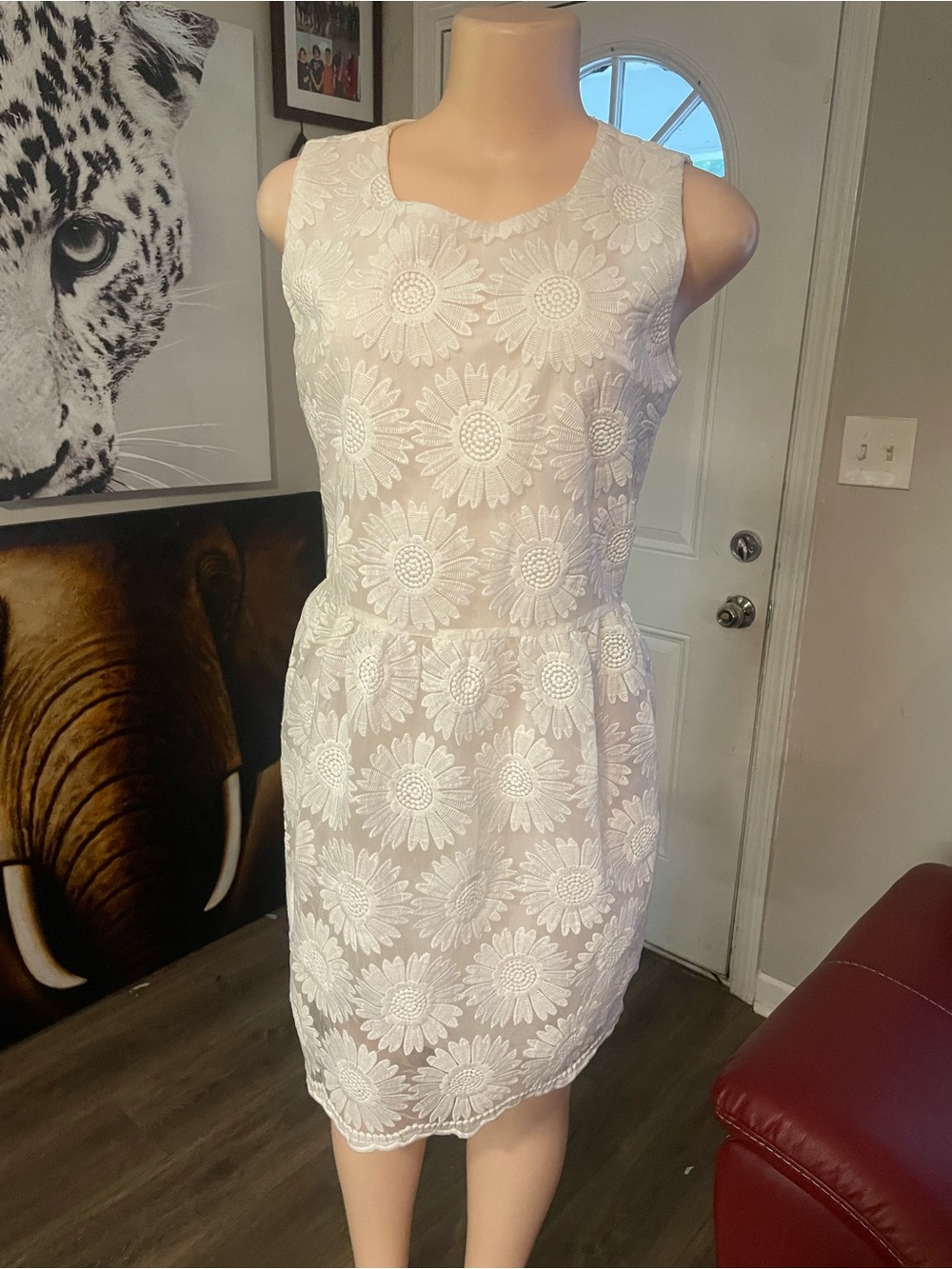 Freeway sunflower Sleeveless White Floral Lace Sheath Dress summer boho small